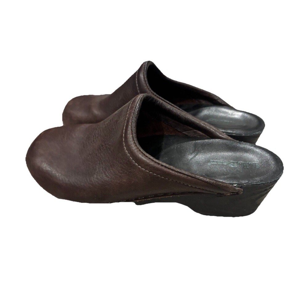 LL Bean Slipon Chestnut Brown Pebbled Leather Clog - Women Size 8M‎